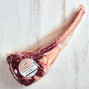  Tomahawk de Res Crudo Marca Sagal de 800 gramos Empacado al Vacio